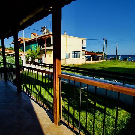 Enalio Beach House Nea Kallikrateia 外观 照片