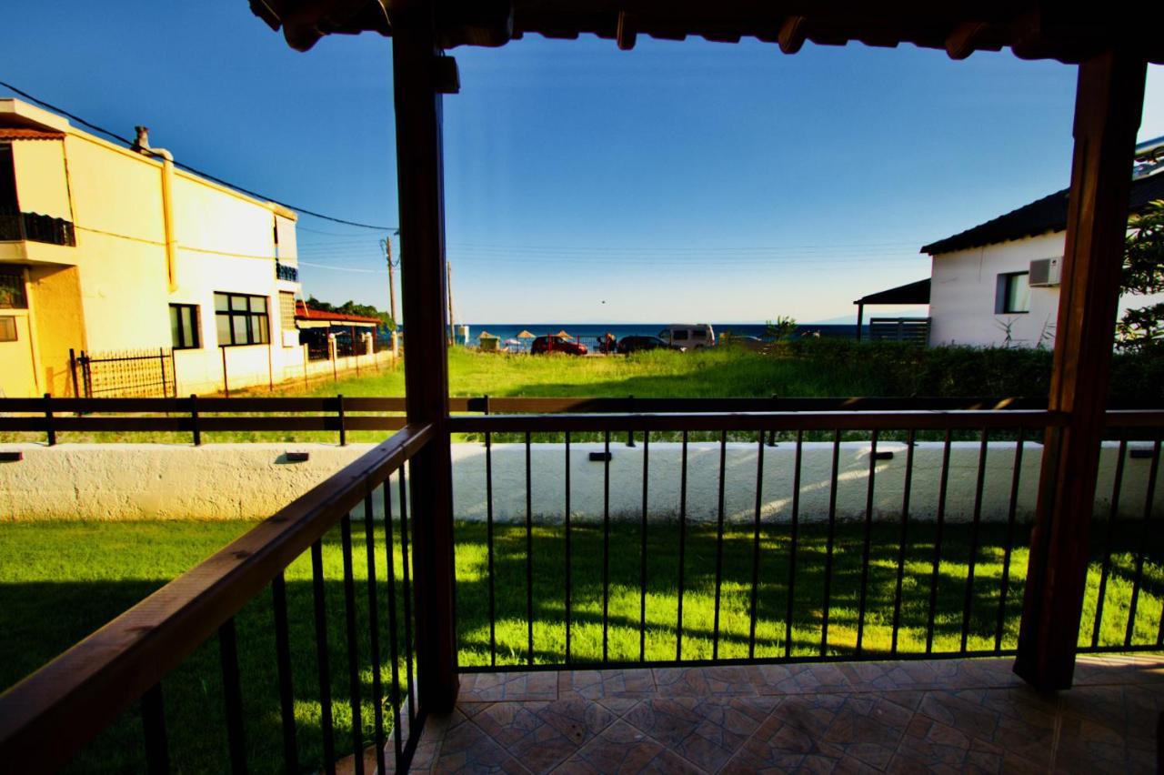 Enalio Beach House Nea Kallikrateia 外观 照片